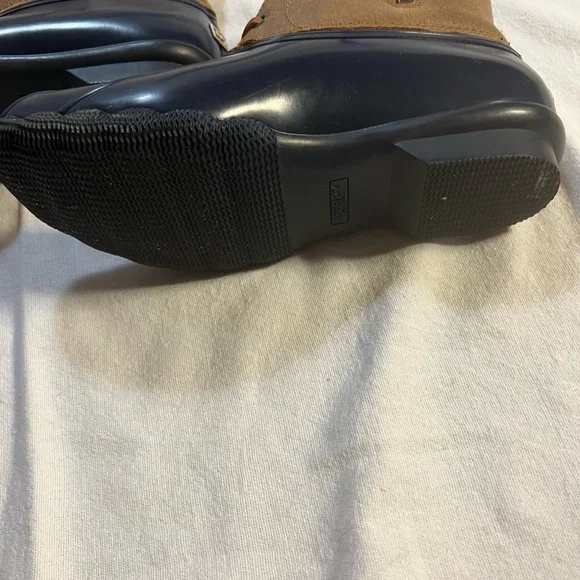Sperry Duck Boot worn once! Blue Tan 8.5 - Picture 6 of 8